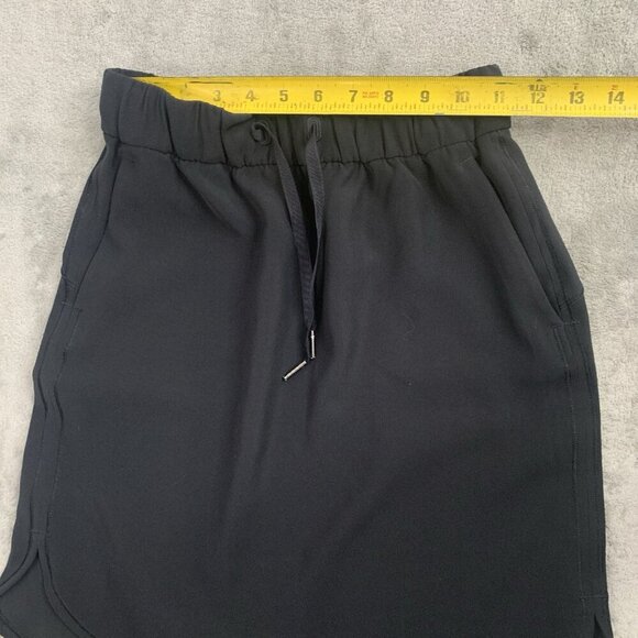 Lululemon On The Fly Skirt Womens Size 4 Black Drawstring Pockets Athleisure - Picture 3 of 6